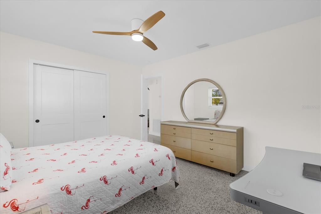 12366 137th Street Largo, FL 33774 - Photo 17 of 46