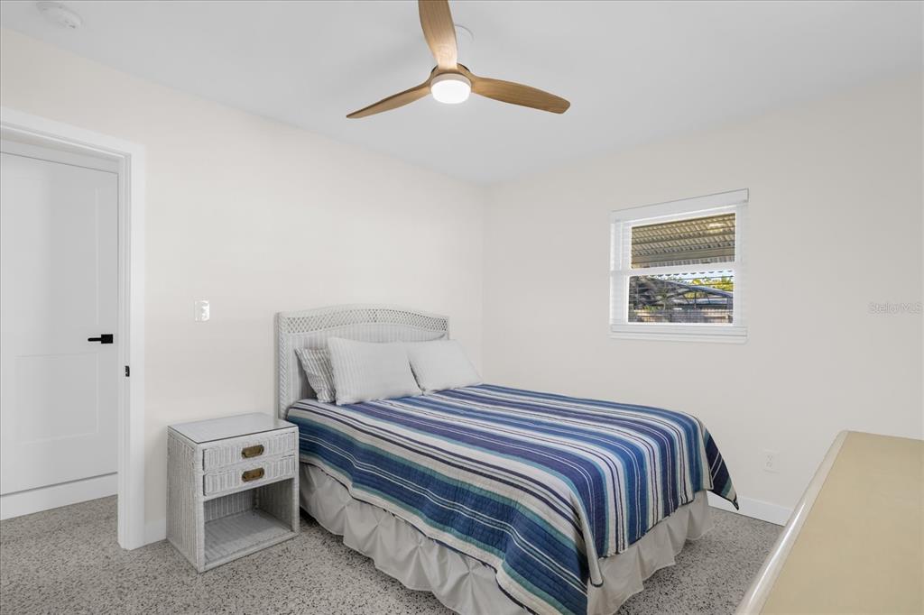 12366 137th Street Largo, FL 33774 - Photo 23 of 46