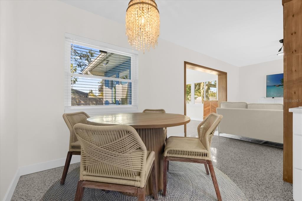 12366 137th Street Largo, FL 33774 - Photo 9 of 46