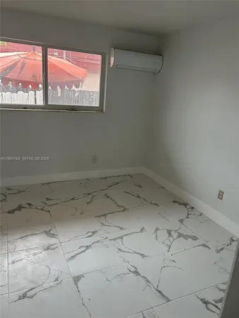 $1,850 | 318 East 21st Street, Unit 2, Hialeah, FL 33010