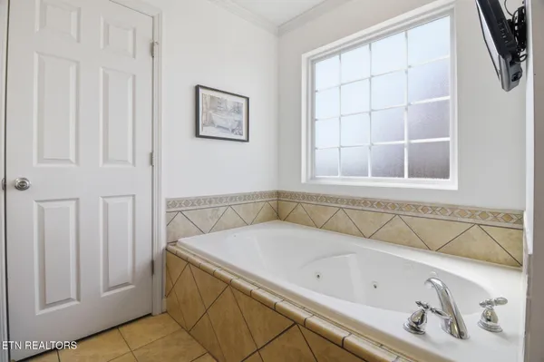 $439,900 | 8436 Reality Lane, Corryton, TN 37721