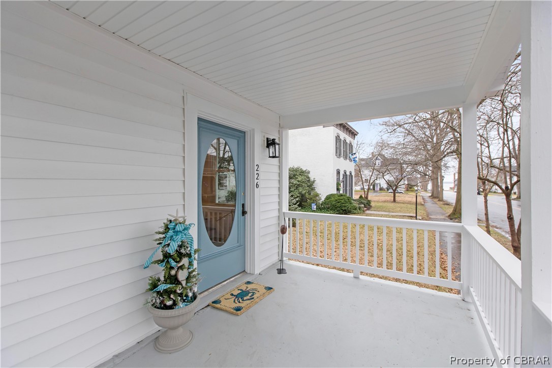 226 Main St Point West Point, VA 23181 - Photo 3 of 50