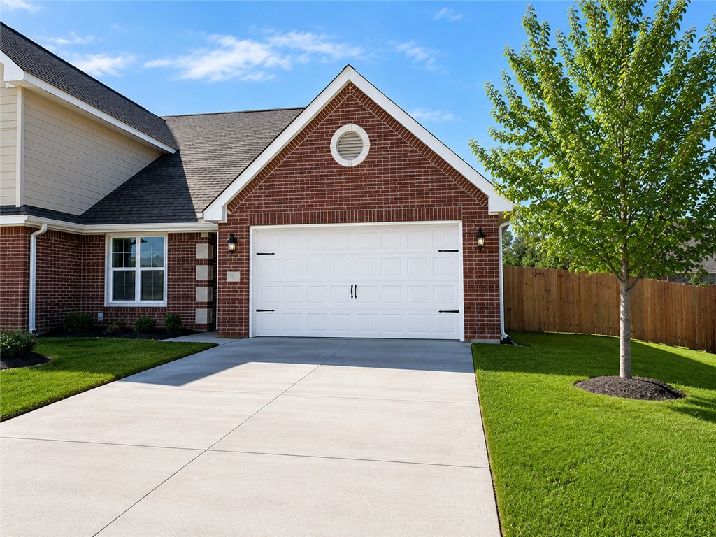2000 Reagan Court Bryan, TX 77802 - Photo 2 of 18