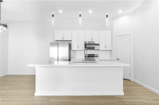 $1,900 | 2605 West Kerria Avenue, McAllen, TX 78501