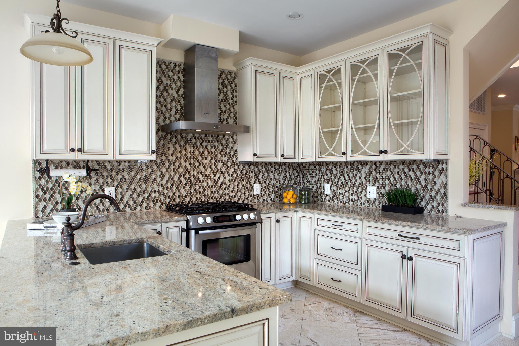 647 5th Street Northeast Washington, DC 20002 - Photo 8 of 29 Chef's Masterpiece Kitchen-Bon Appetite!