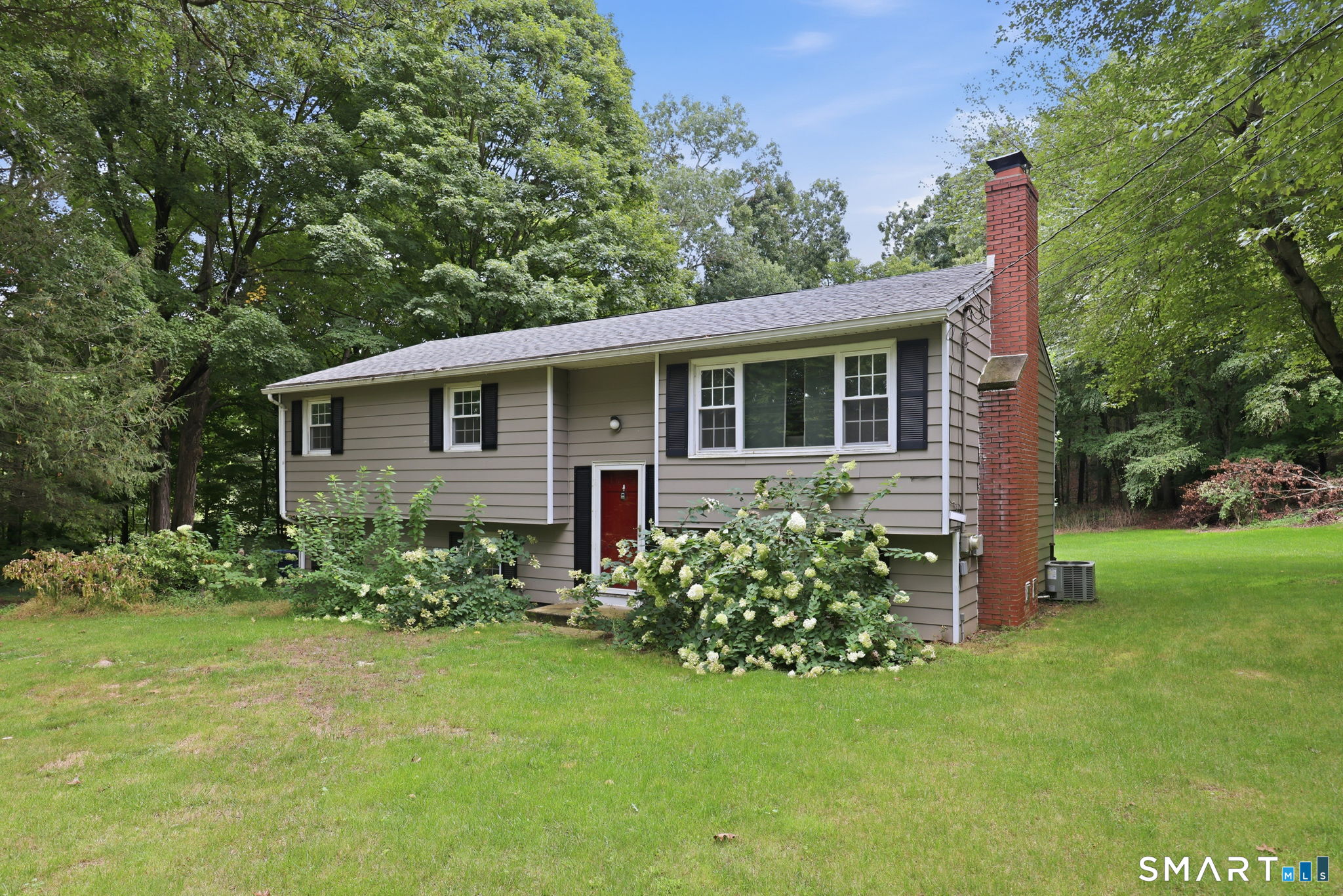 99 Botsford Road Seymour, CT 06483 - Photo 3 of 36 Gallery Image 3