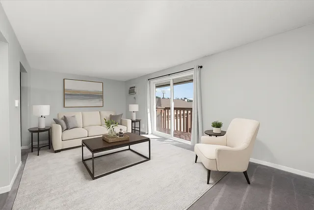 $1,600 | 609 East 3rd Street, Unit 7, Lockport, IL 60441