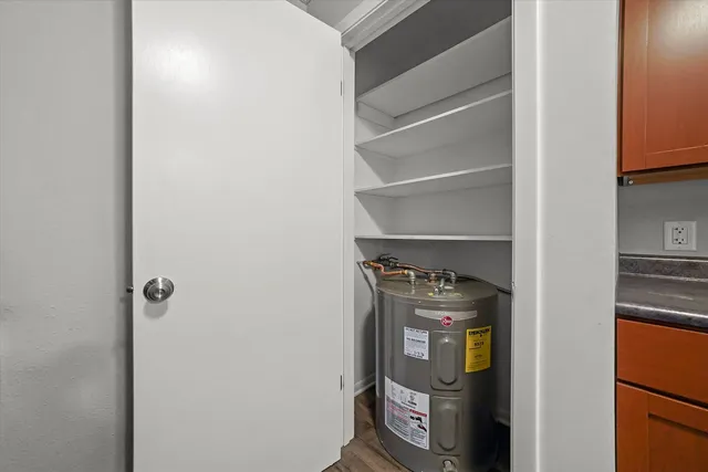 $1,600 | 609 East 3rd Street, Unit 7, Lockport, IL 60441