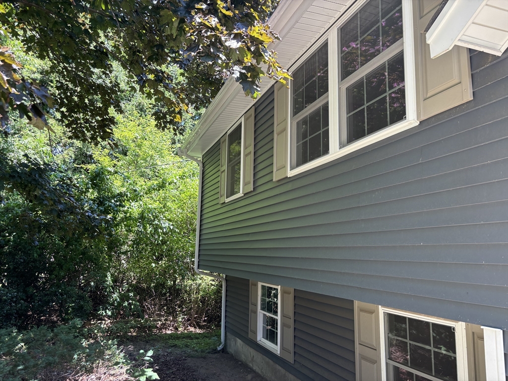 1297 Susan Road North Dighton, MA 02764 - Photo 15 of 22 Gallery Image 15