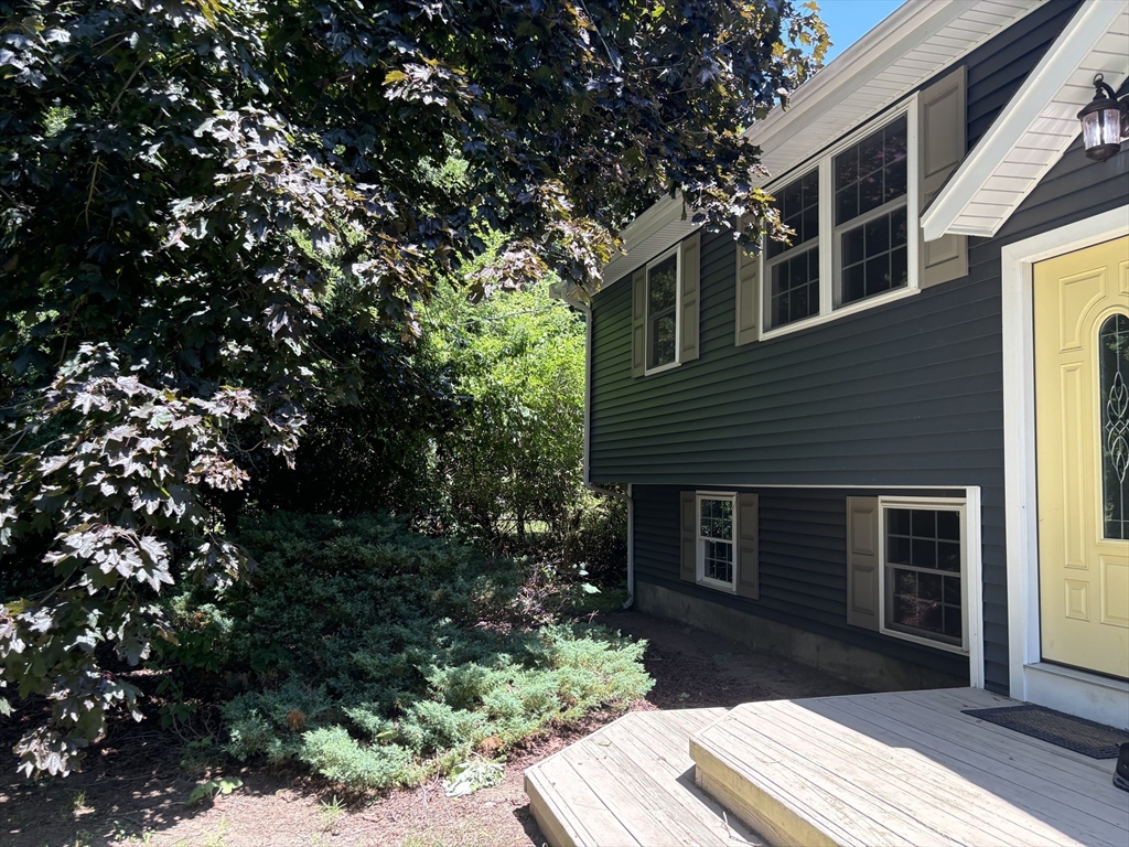 1297 Susan Road North Dighton, MA 02764 - Photo 16 of 22 Gallery Image 16