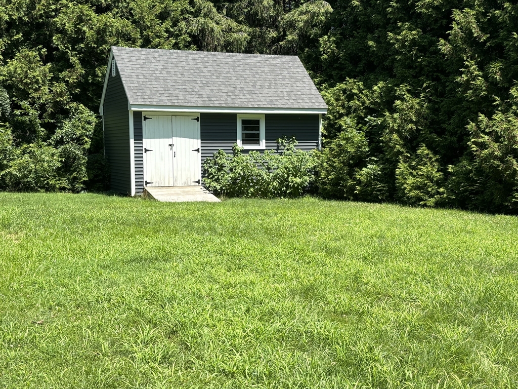 1297 Susan Road North Dighton, MA 02764 - Photo 17 of 22 Gallery Image 17