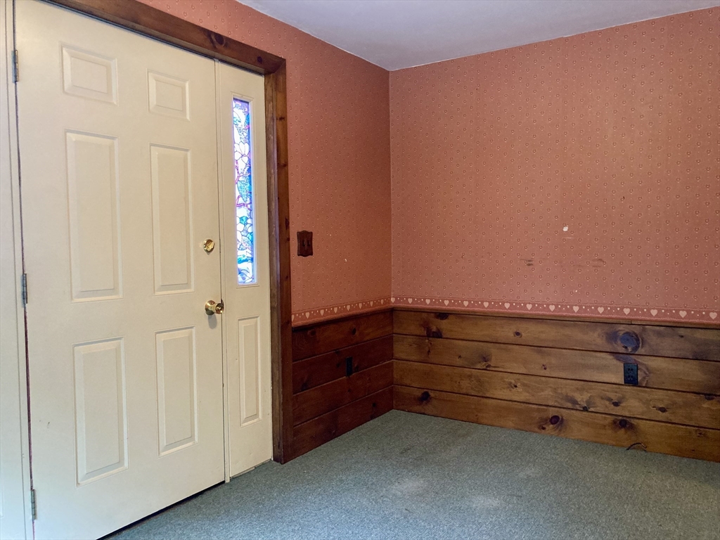 124 Bailey Road Holden, MA 01520 - Photo 20 of 37