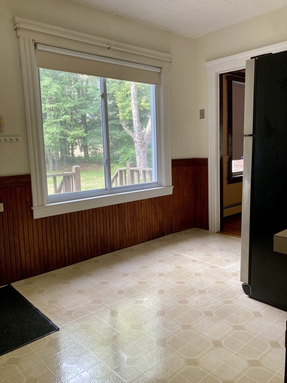 124 Bailey Road Holden, MA 01520 - Photo 10 of 37 an empty room with windows