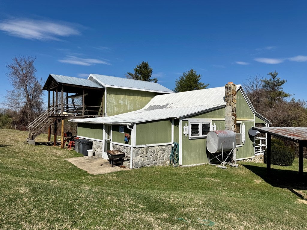 2415 Lime Kiln Road Fries, VA 24330 - Photo 12 of 31 Gallery Image 12