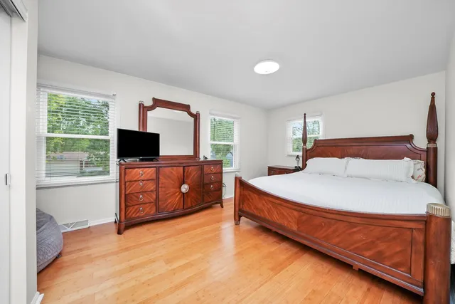 $389,000 | 41 Lockman Circle, Elgin, IL 60123