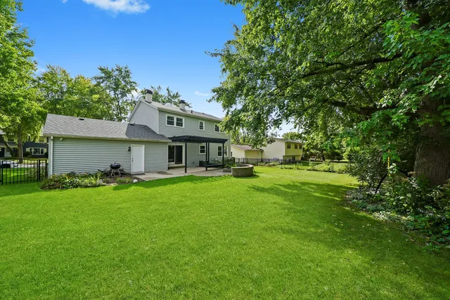 $389,000 | 41 Lockman Circle, Elgin, IL 60123