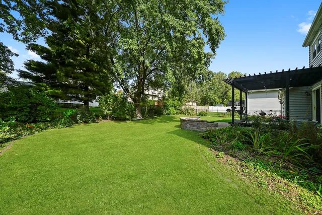 $389,000 | 41 Lockman Circle, Elgin, IL 60123