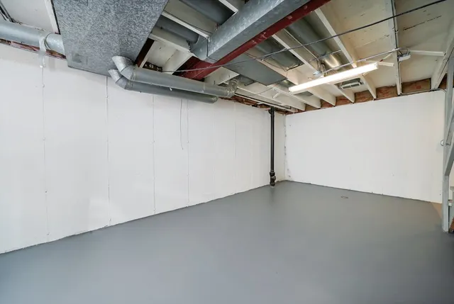 $389,000 | 41 Lockman Circle, Elgin, IL 60123