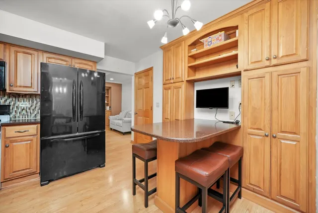 $389,000 | 41 Lockman Circle, Elgin, IL 60123