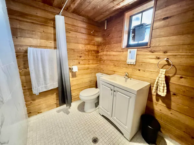 $2,950 | 1514 North Federal Highway, Unit 2, Lake Worth Beach, FL 33460