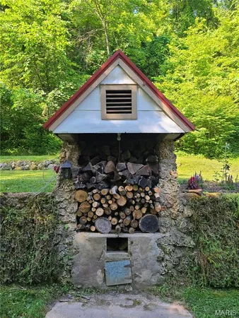 $810,000 | 0 V Highway, Thayer, MO 65791