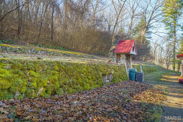 $810,000 | 0 V Highway, Thayer, MO 65791