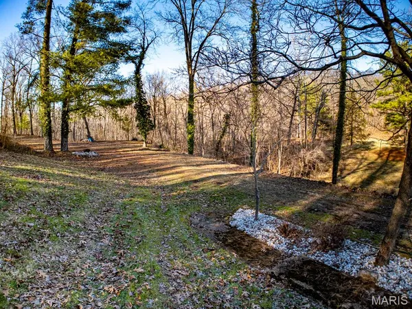 $810,000 | 0 V Highway, Thayer, MO 65791