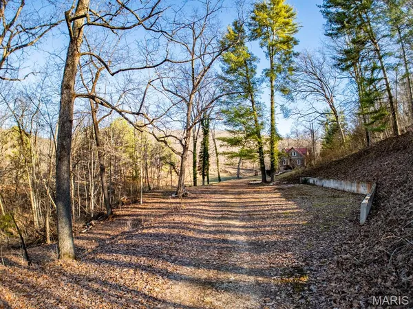 $810,000 | 0 V Highway, Thayer, MO 65791