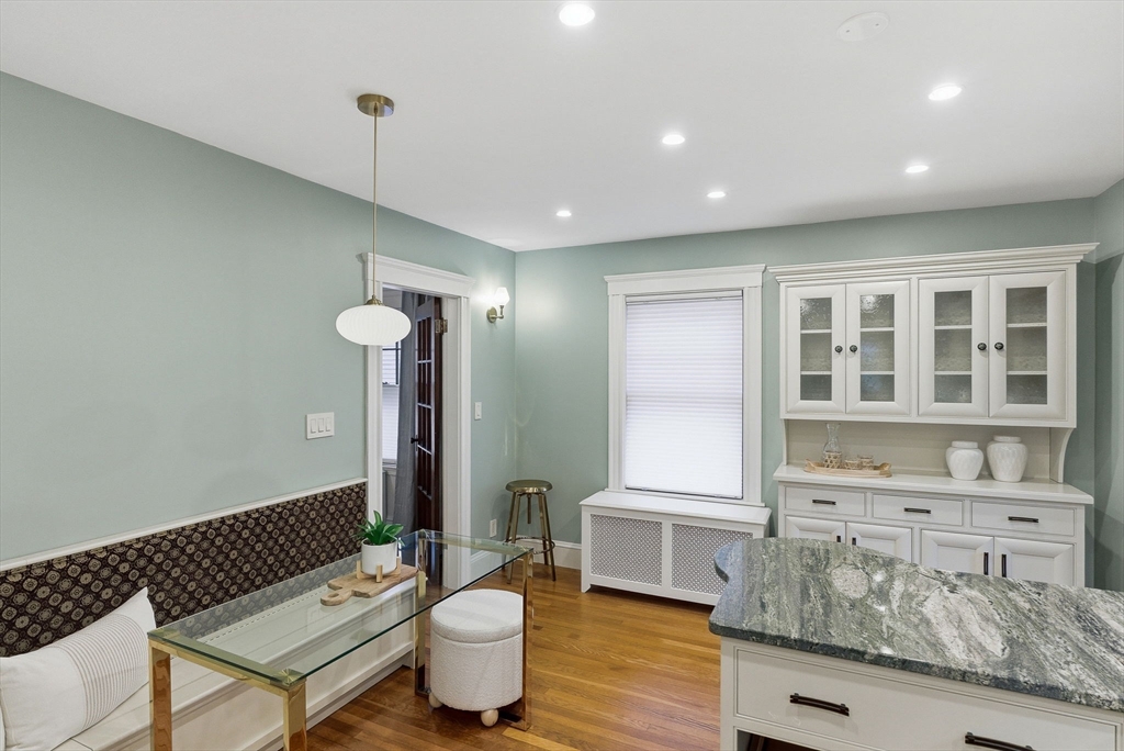 47 Emerson Street Wakefield, MA 01880 - Photo 20 of 42