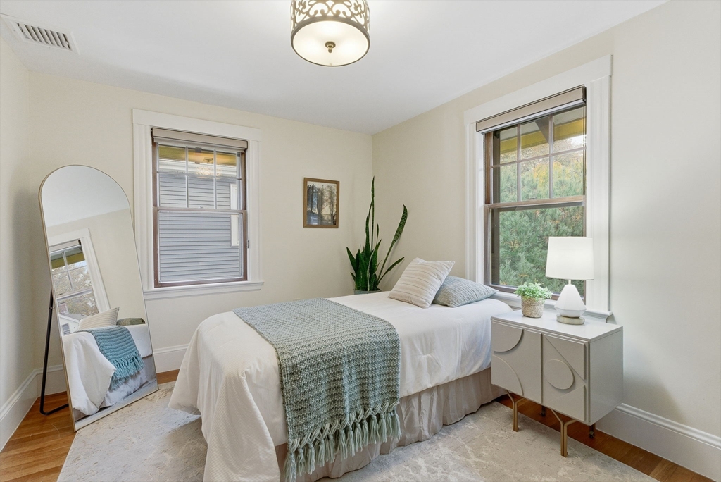 47 Emerson Street Wakefield, MA 01880 - Photo 31 of 42