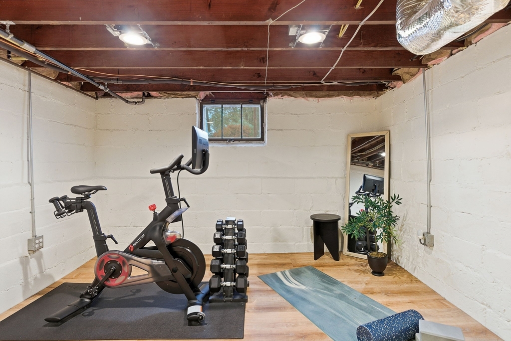 47 Emerson Street Wakefield, MA 01880 - Photo 39 of 42