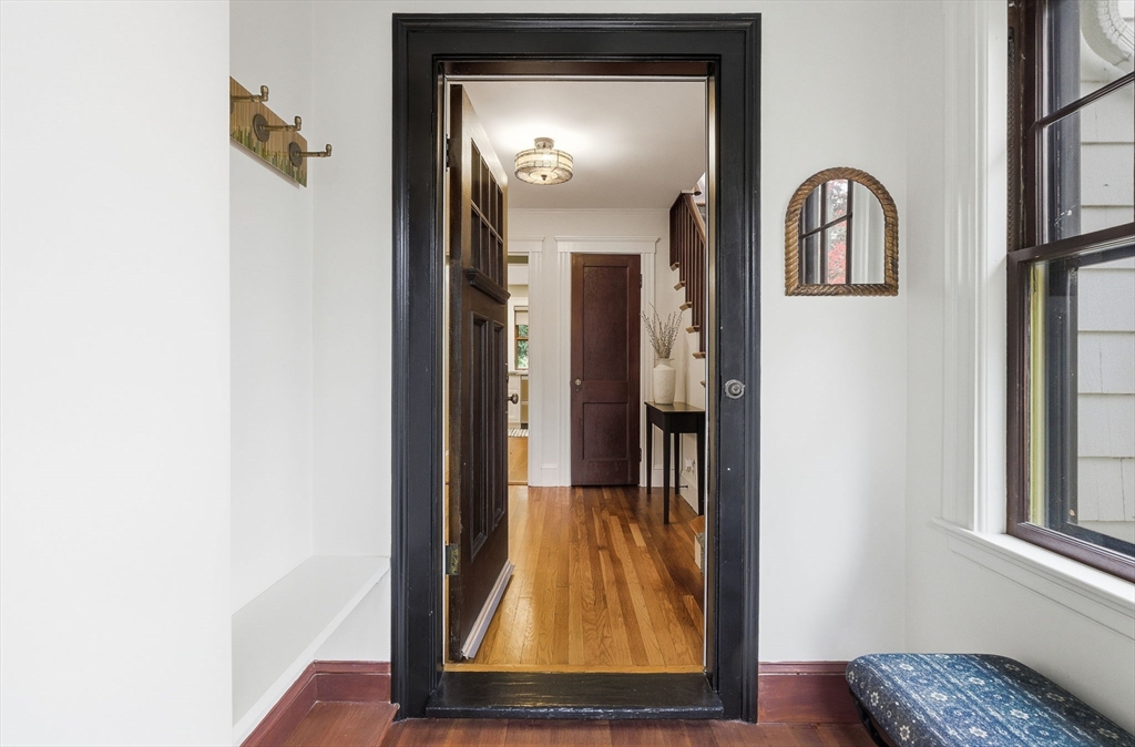 47 Emerson Street Wakefield, MA 01880 - Photo 8 of 42