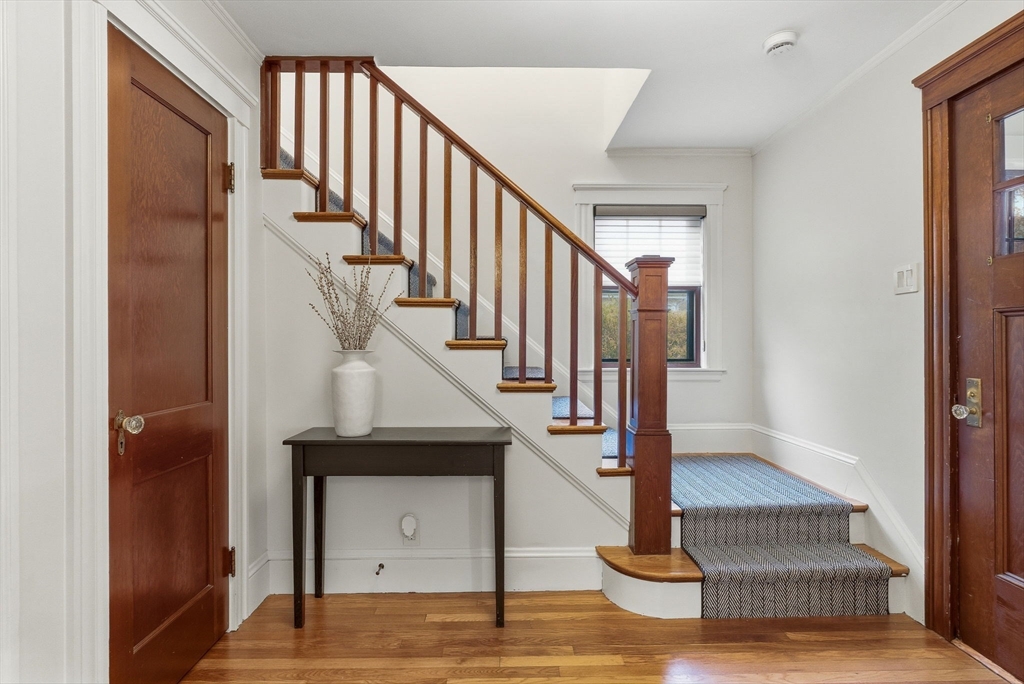 47 Emerson Street Wakefield, MA 01880 - Photo 9 of 42