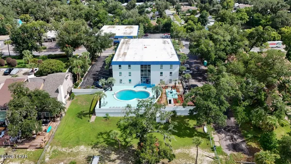 $1,800 | 316 Cherry Street, Unit 24, Panama City, FL 32401