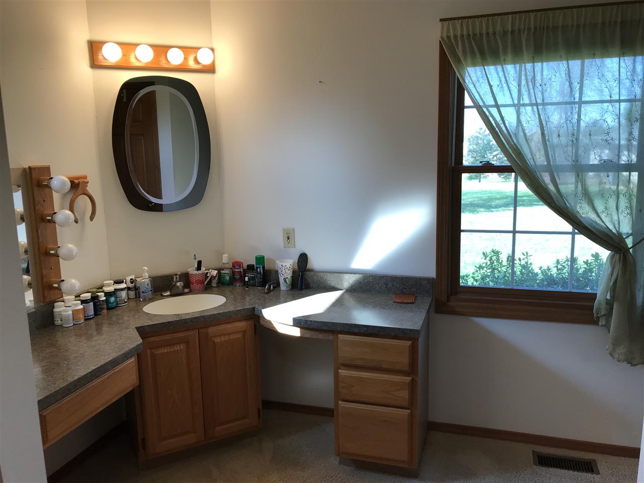 5372 South Fairfax Road Bloomington, IN 47401 - Photo 18 of 28 Gallery Image 18