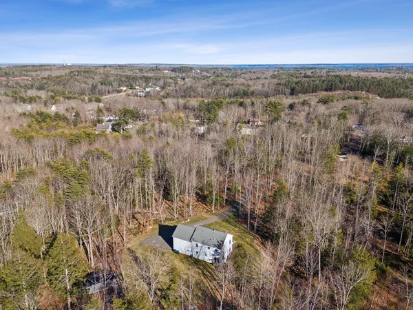$1,295,000 | 5 Harmony Way, Falmouth, ME 04105