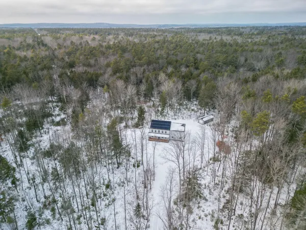 $1,295,000 | 5 Harmony Way, Falmouth, ME 04105