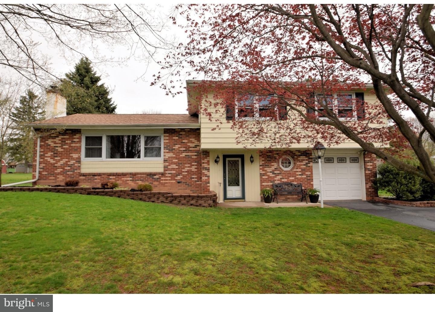 49 Starling Road Southampton, PA 18966 - Photo 1 of 25 Exterior Front