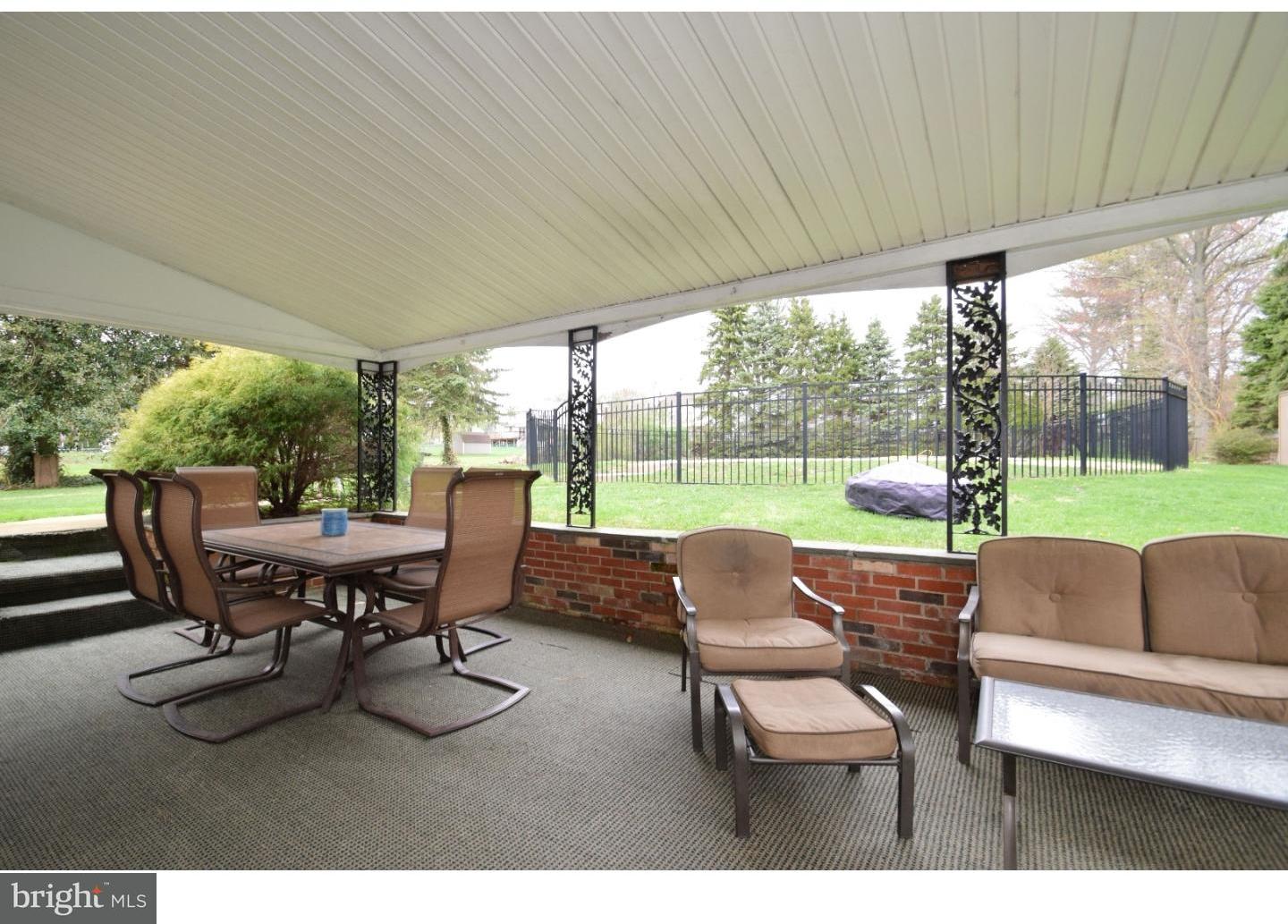 49 Starling Road Southampton, PA 18966 - Photo 21 of 25 Patio