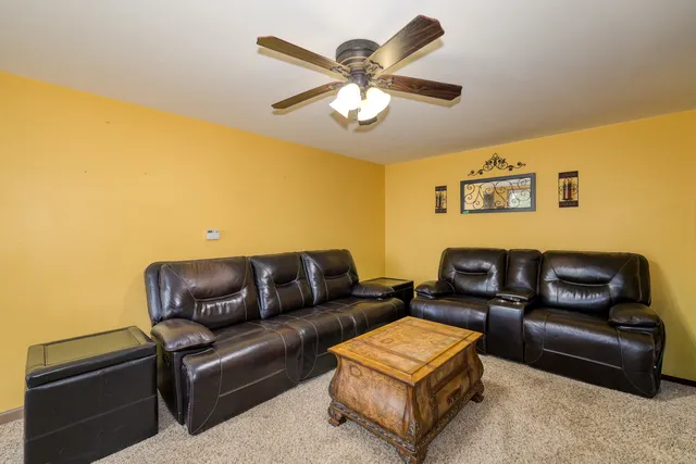 $399,000 | 205 West Pierce Street, Elburn, IL 60119