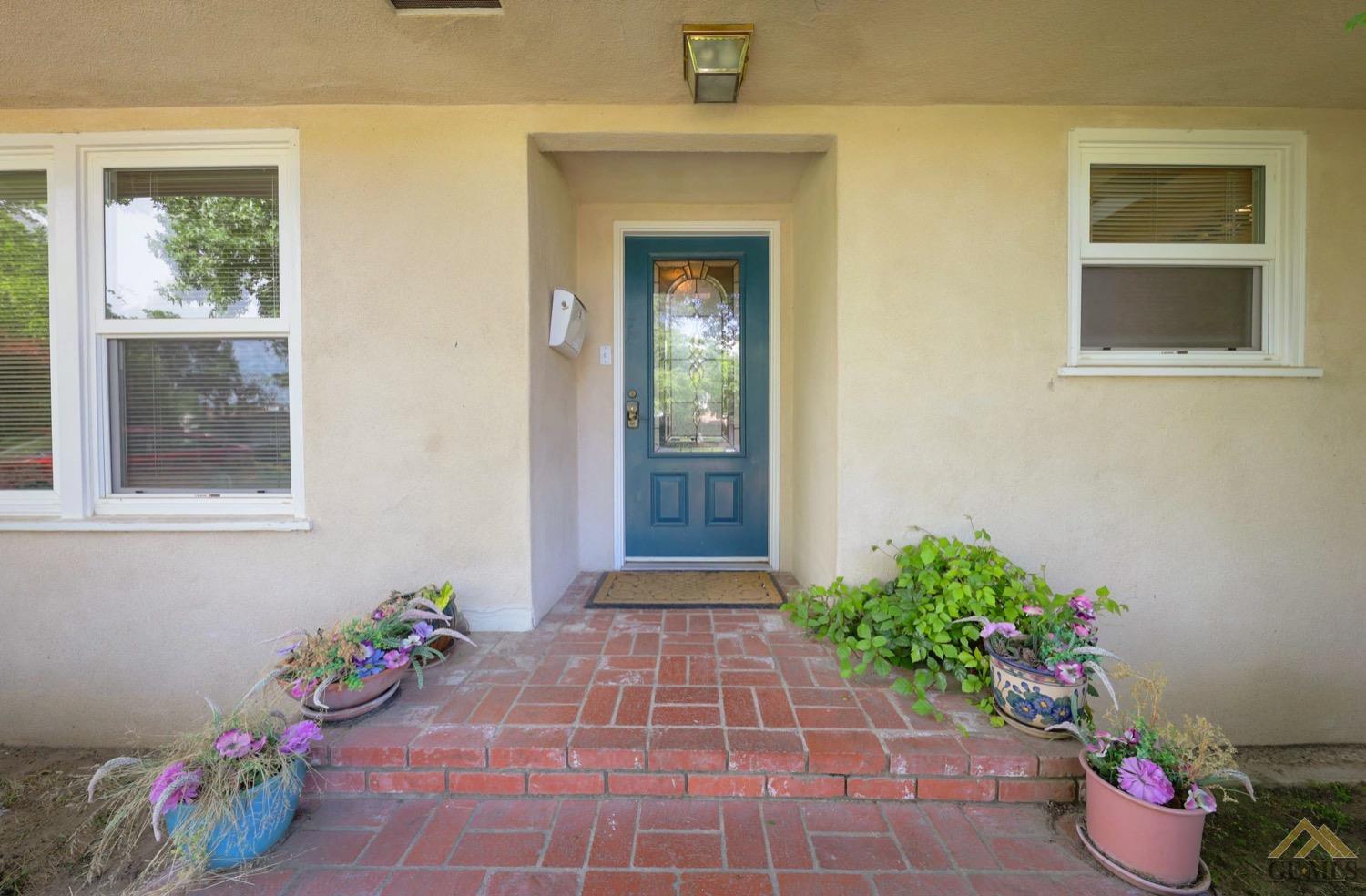 Undisclosed Address Bakersfield, CA 93308 - Photo 4 of 22 a front view of a house