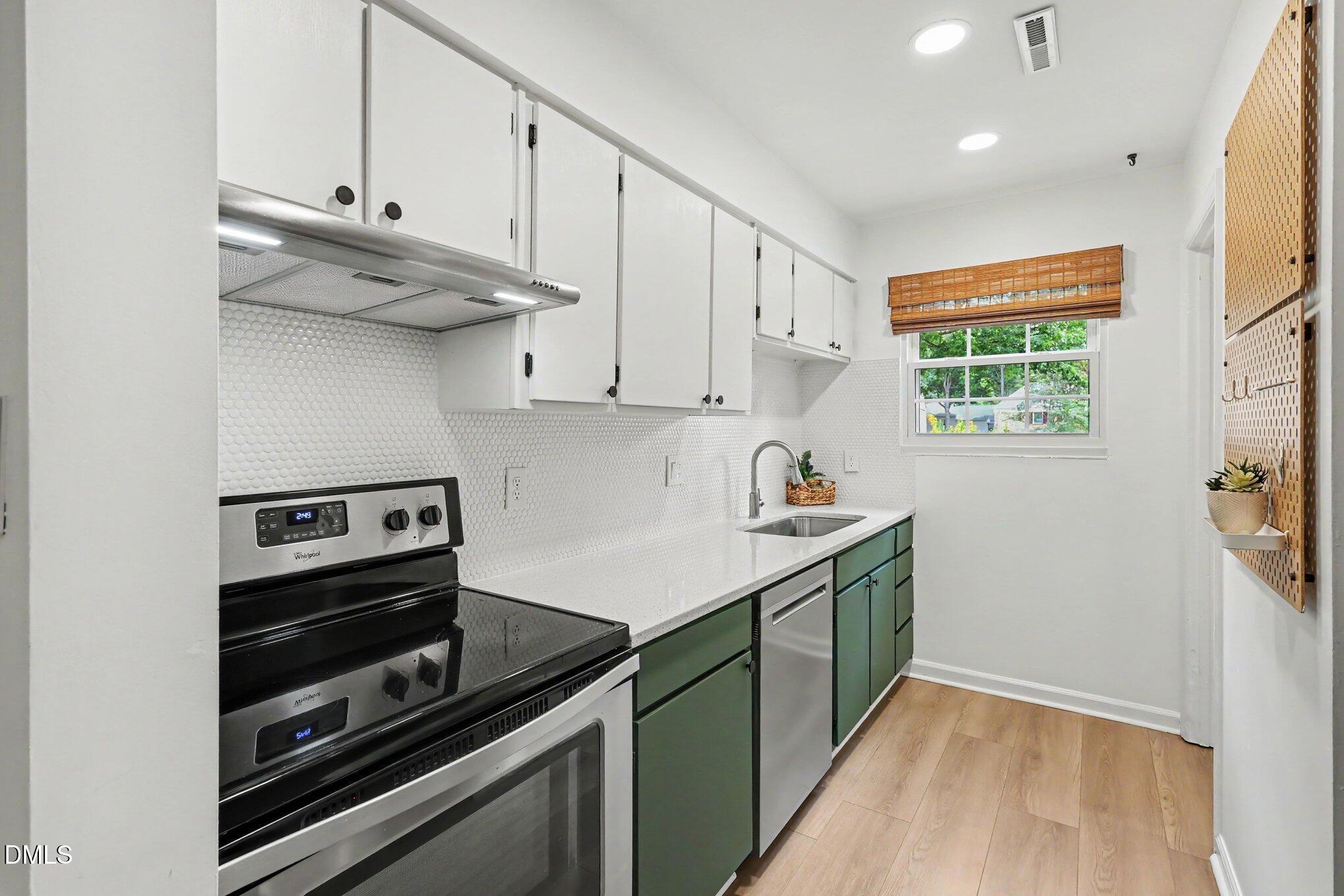 6561 New Market Way Raleigh, NC 27615 - Photo 8 of 20