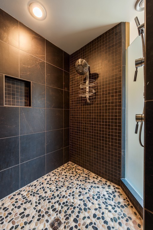 15 Amherst Road Leverett, MA 01054 - Photo 20 of 24 Gallery Image 20
