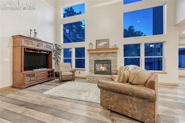 7080 Franciville Road Colorado Springs, CO 80908 - Photo 8 of 47 Gallery Image 8