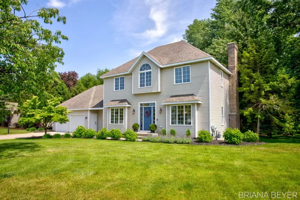$695,000 | 145 Bay Meadows Drive, Holland, MI 49424