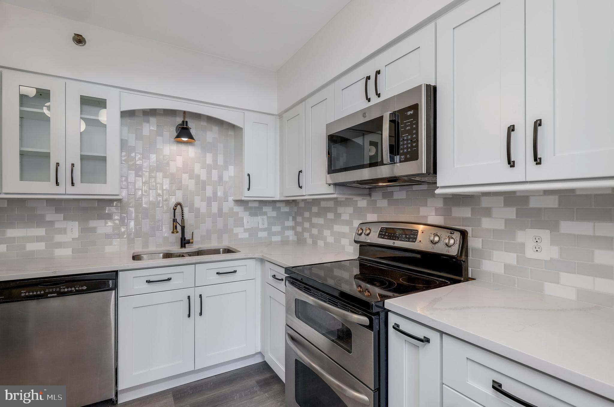 5505 Seminary Road, Unit 706N Falls Church, VA 22041 - Photo 1 of 44