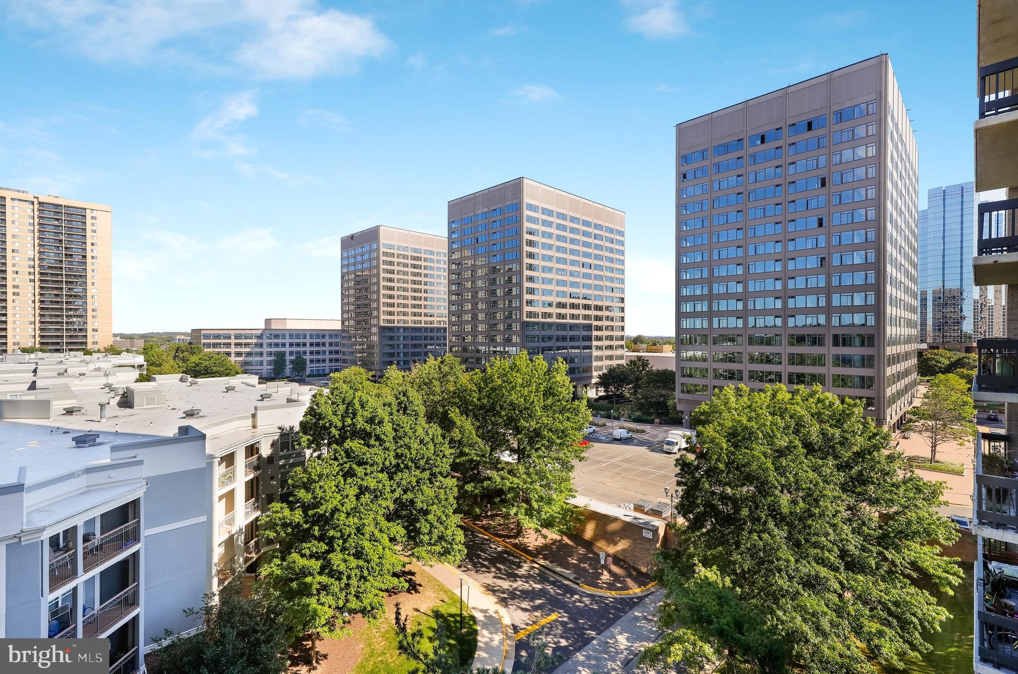 5505 Seminary Road, Unit 706N Falls Church, VA 22041 - Photo 40 of 44