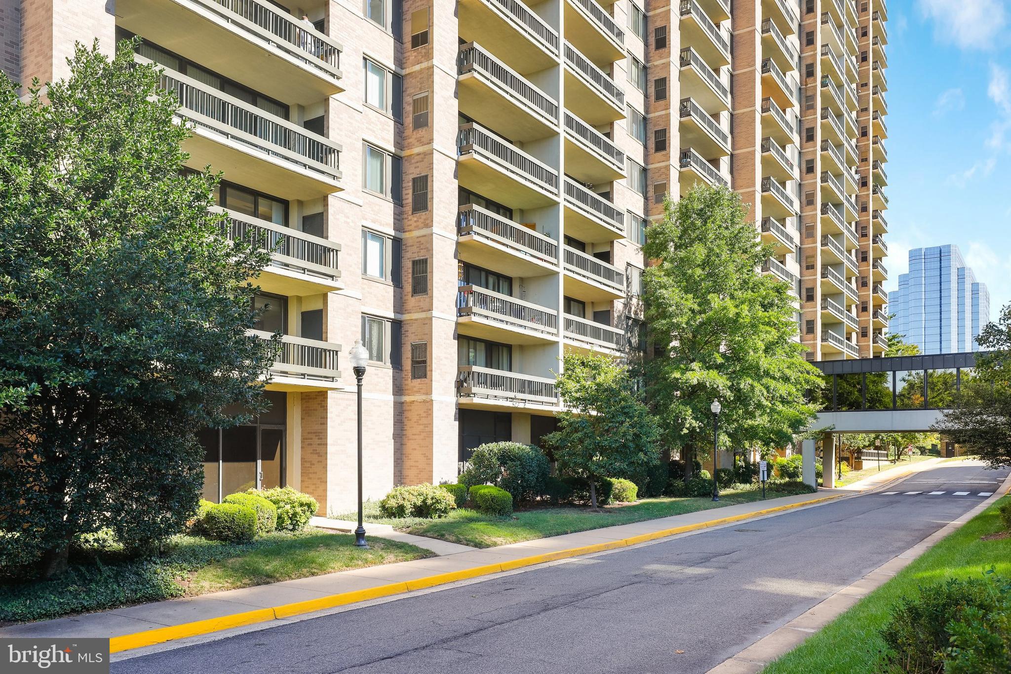 5505 Seminary Road, Unit 706N Falls Church, VA 22041 - Photo 43 of 44