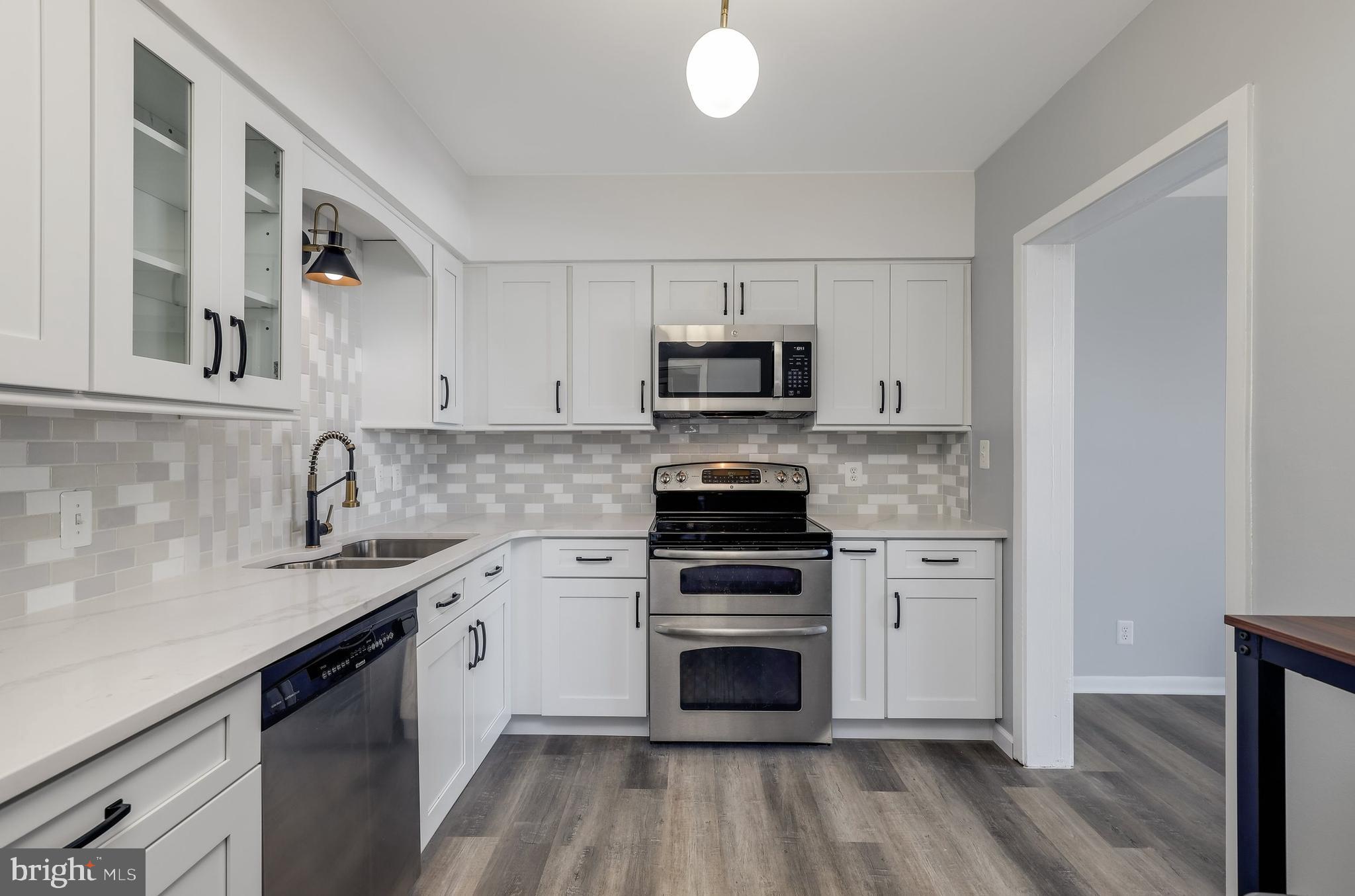 5505 Seminary Road, Unit 706N Falls Church, VA 22041 - Photo 5 of 44