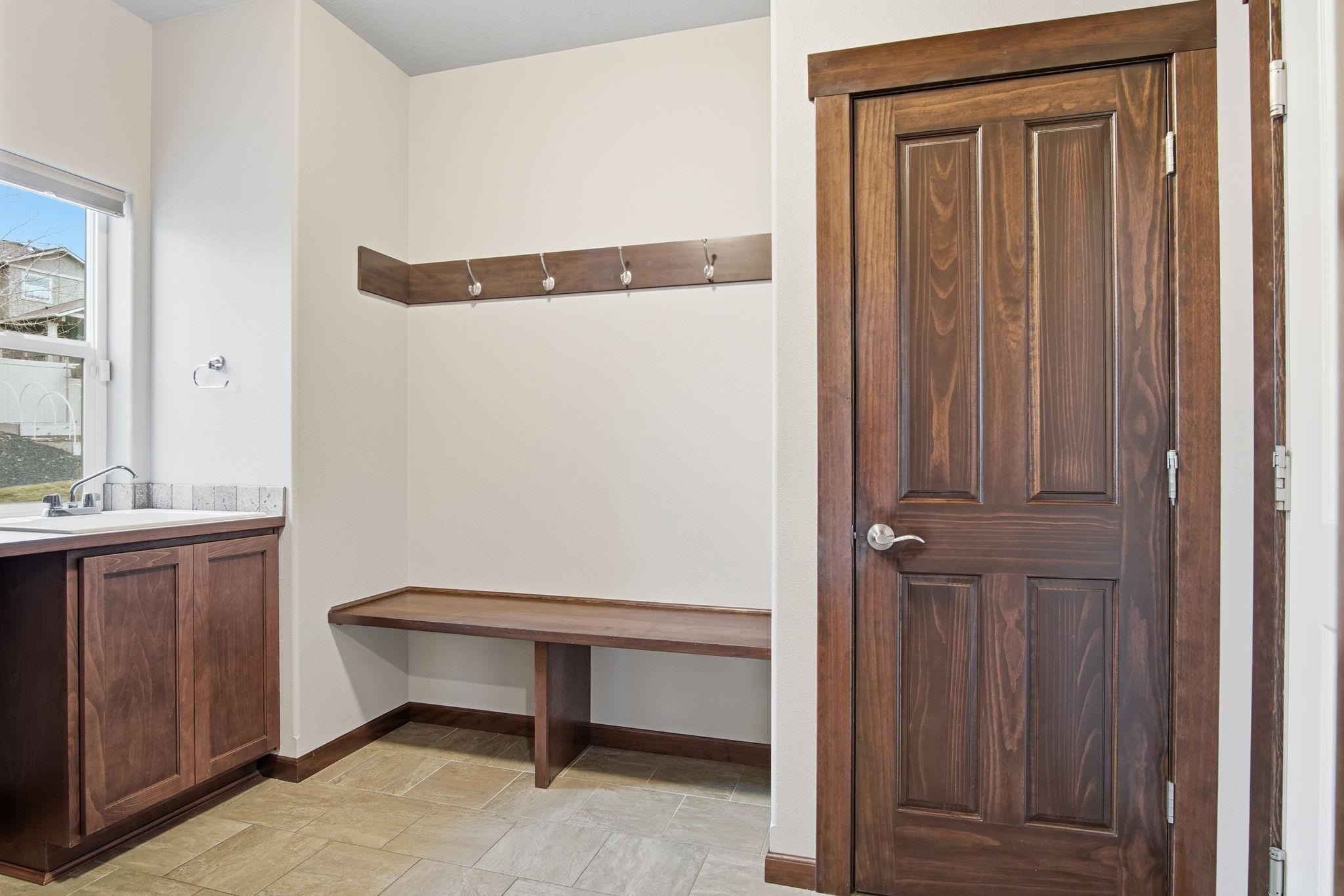 2120 South Selkirk Street Spokane Valley, WA 99016 - Photo 20 of 50